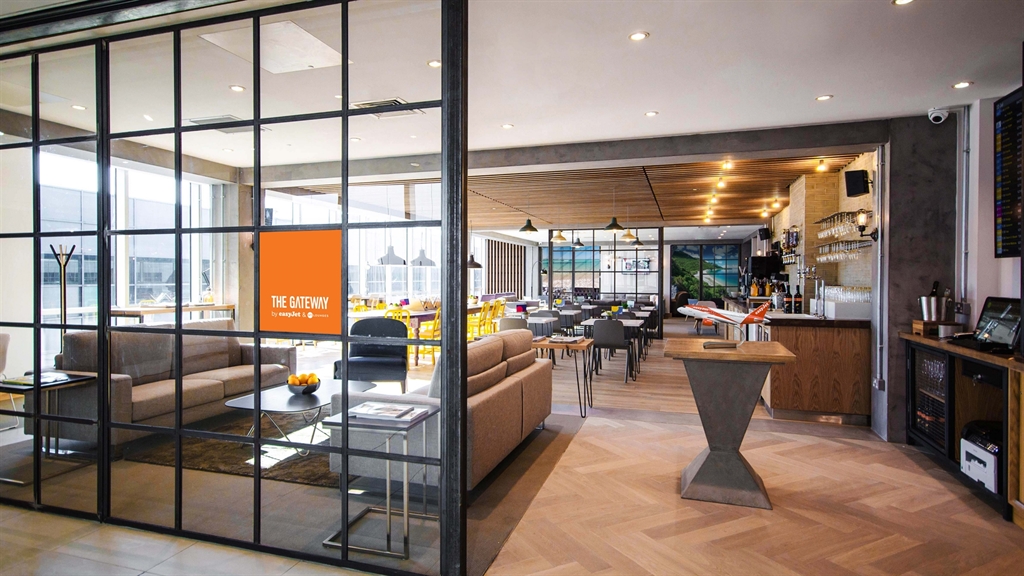 Easyjet opens its first lounge