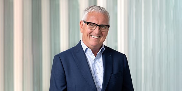 Former employee Henk van den Helder quits at Hertz