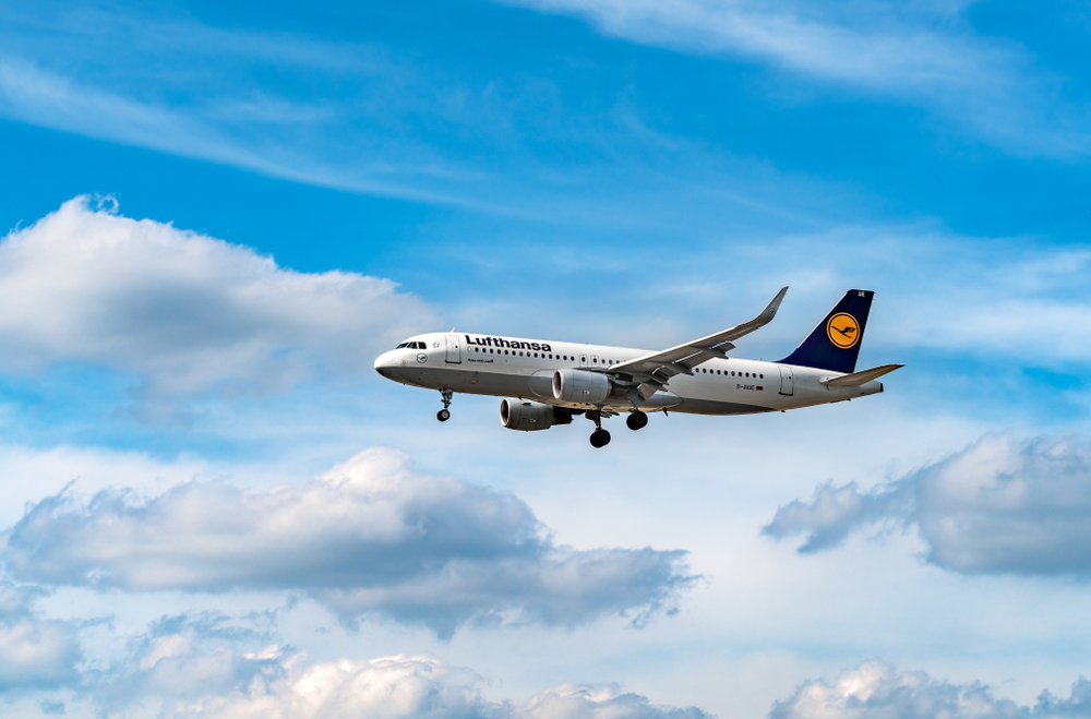 Lufthansa: more flights from June