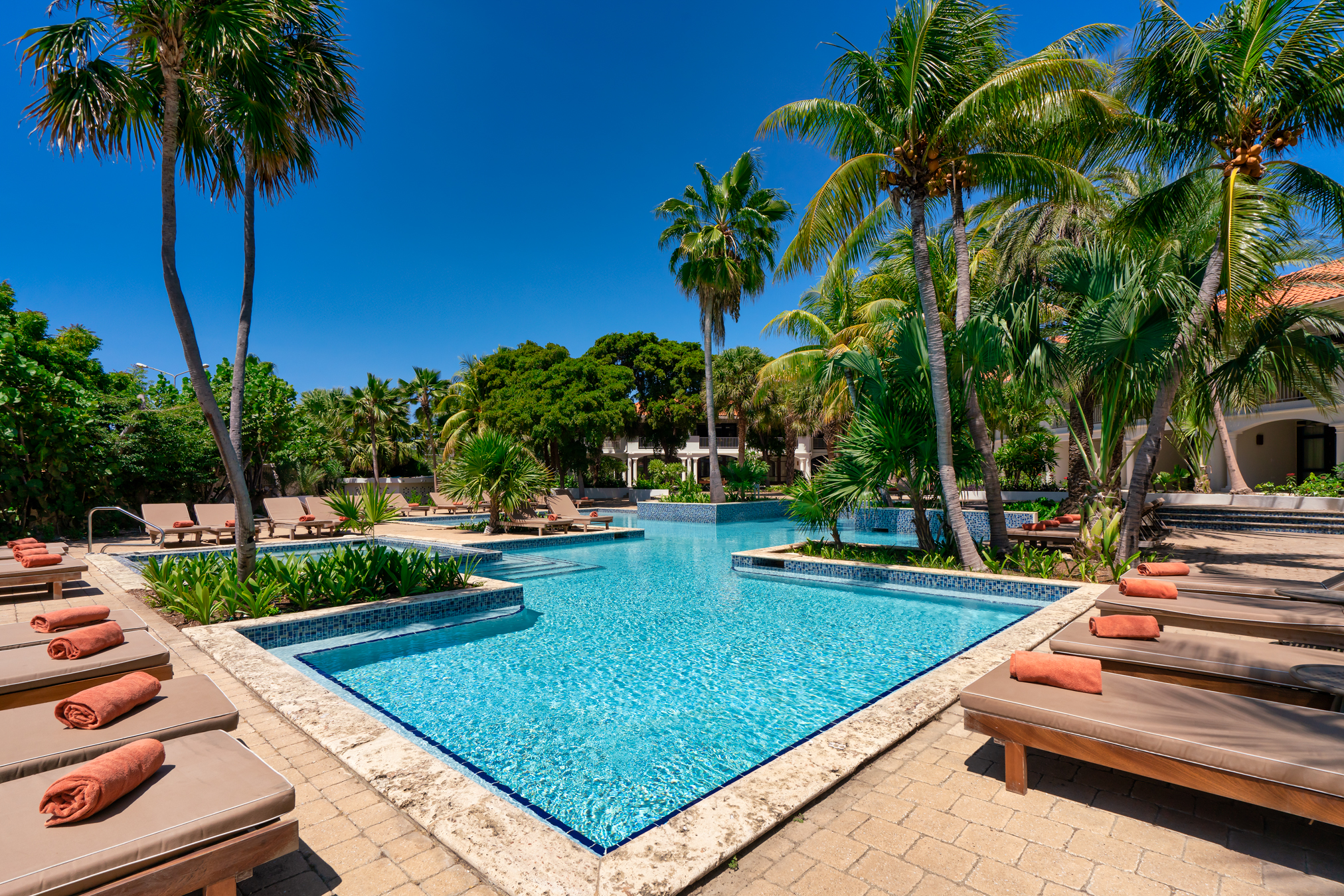 Luxury hotel label Zoetry makes debut on Curacao