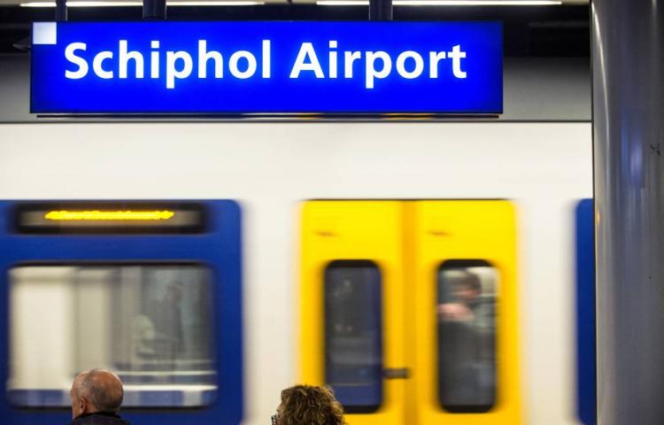 Four days of limited or no trains to Schiphol: all travel info