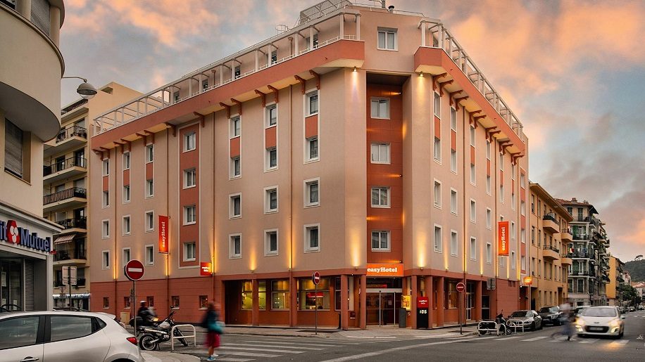 EasyHotel to start in Nice
