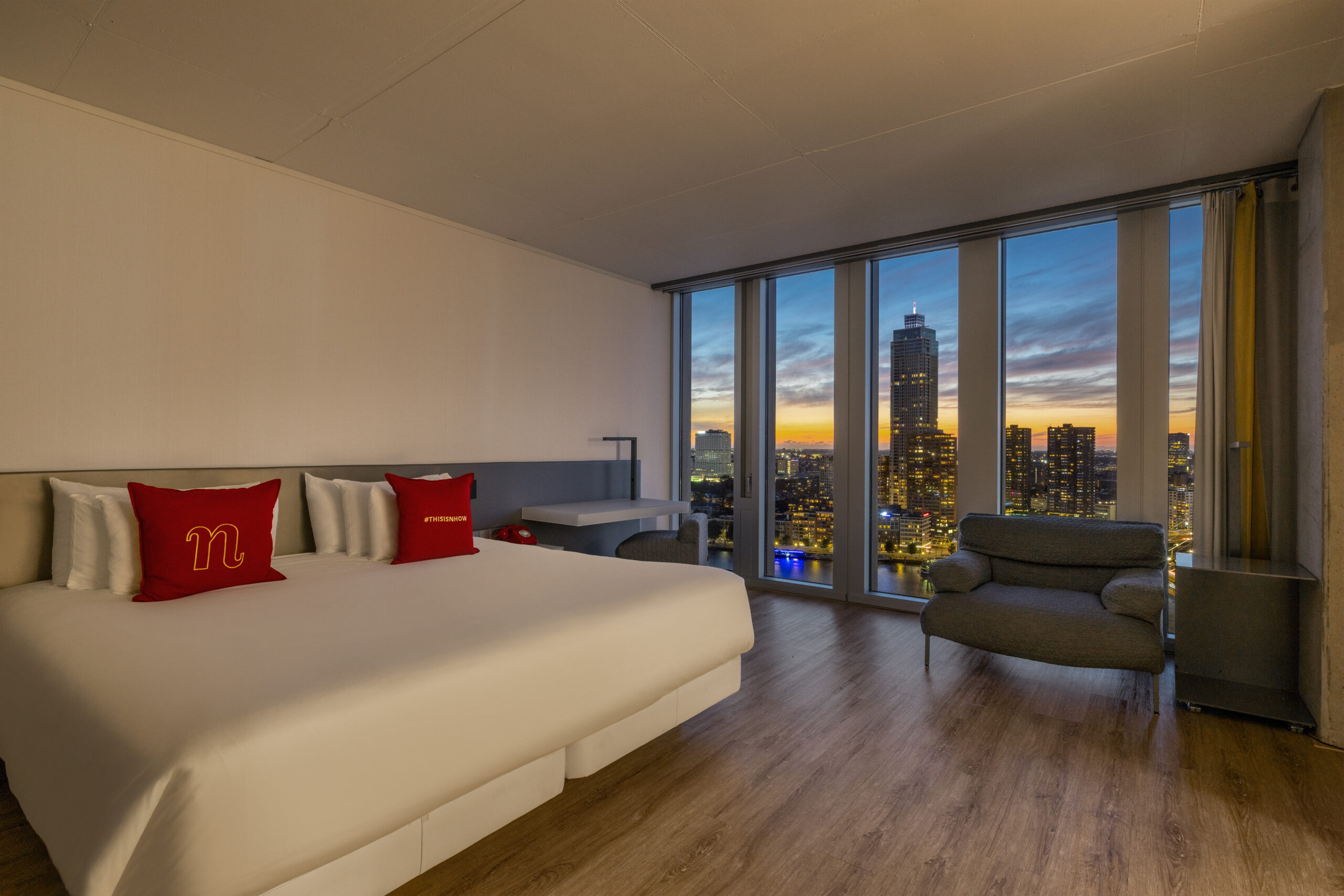 nhow Rotterdam – Sleeping in the Skyline