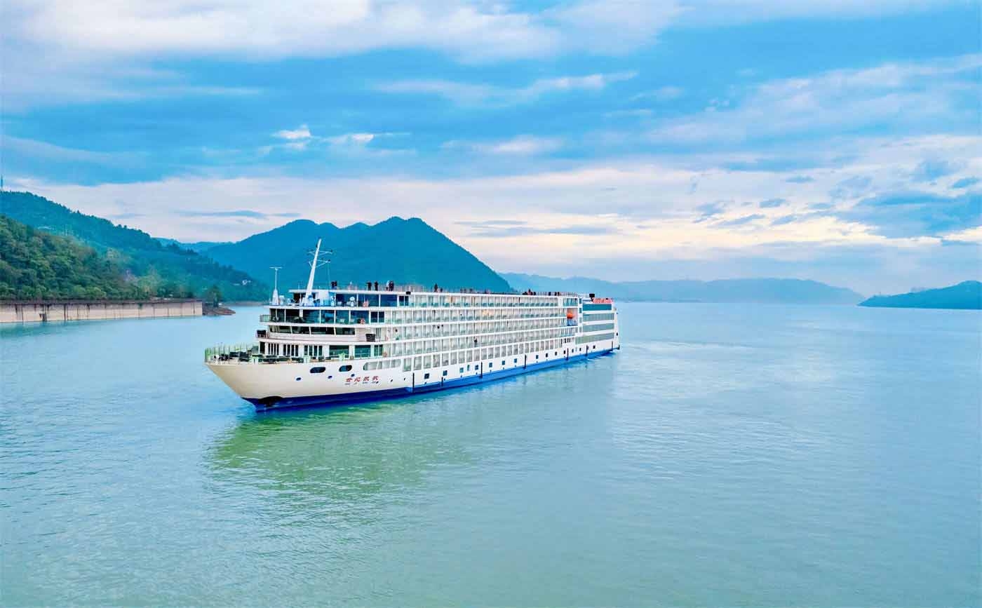 Yacht Cruise Company appointed General Agent for Century Cruises